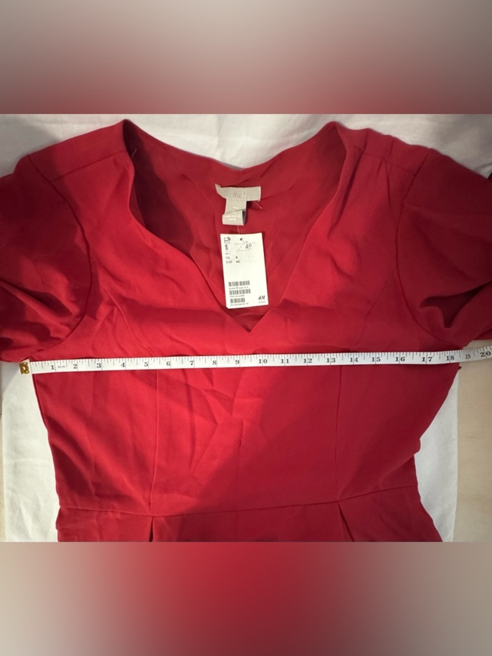 H&M Red Fit & Flare Dress Size 8 Scalloped Eyelet Sleeve V-Neck NWT - Picture 6 of 7